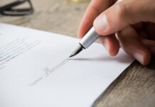 Contrato de trabalho